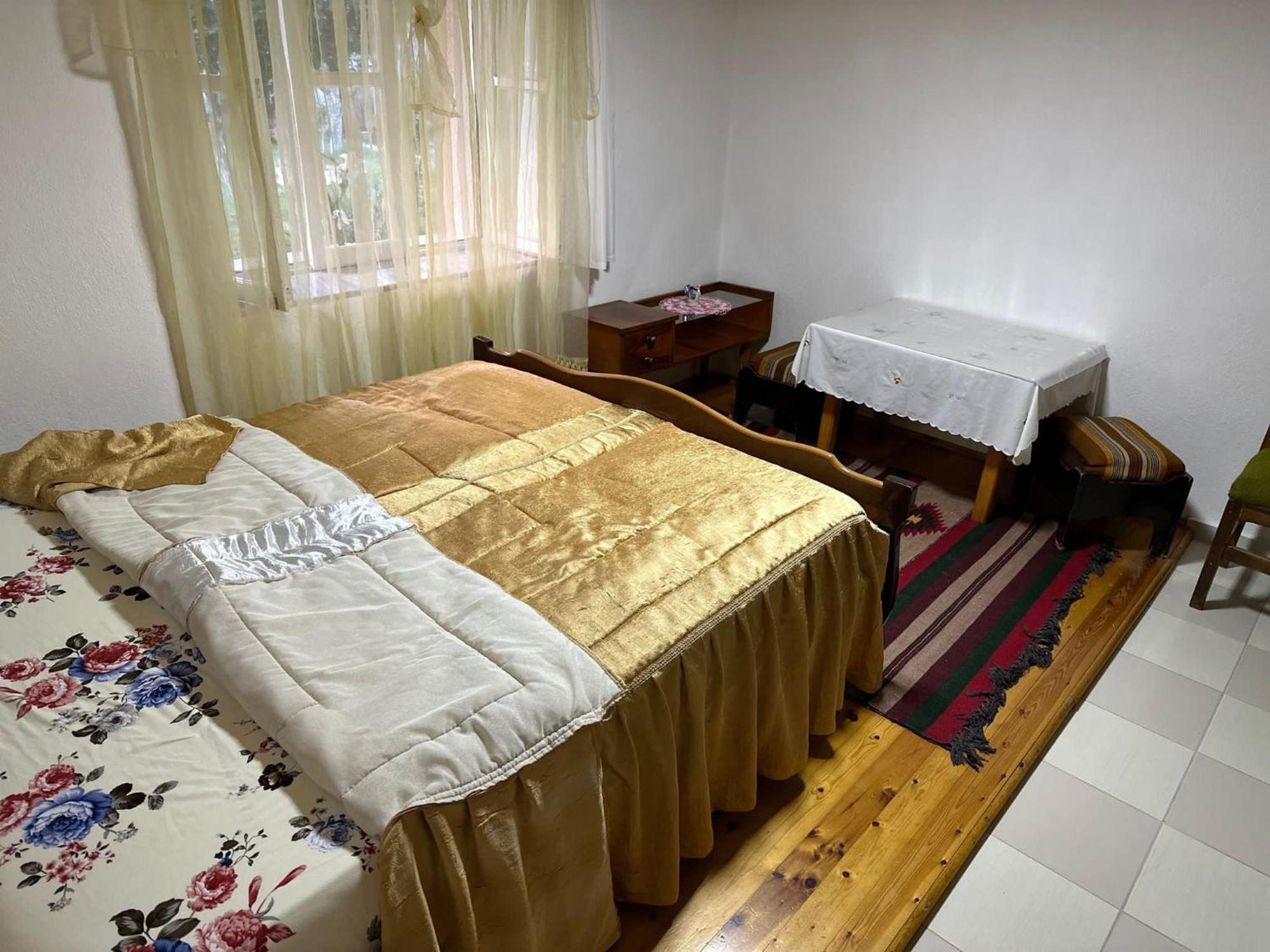 Villa Gardenhouse à Memlishte Extérieur photo